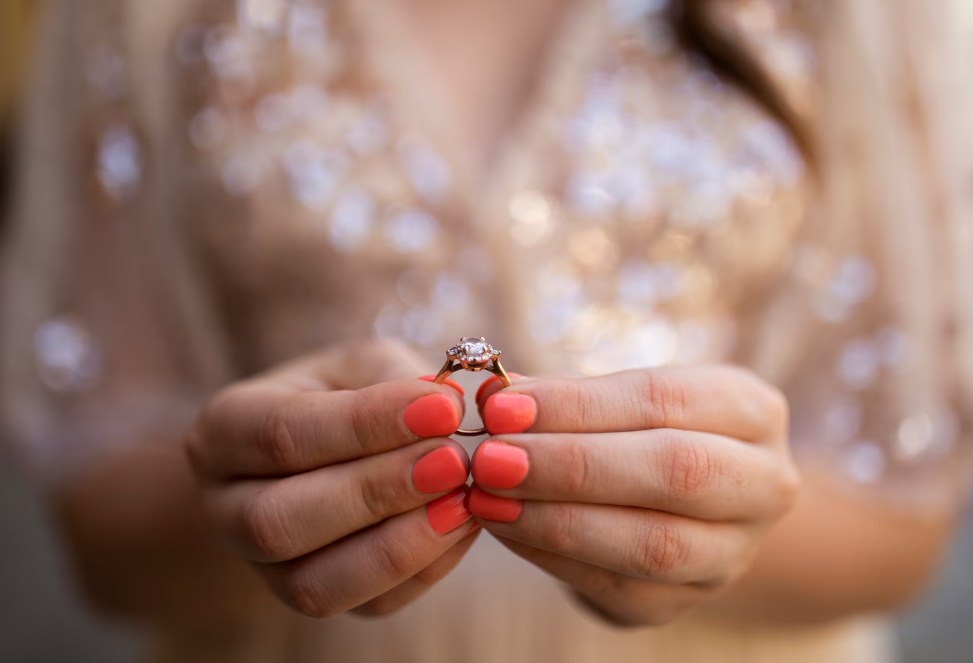 A Heartfelt Touch: A Sparkle of Love