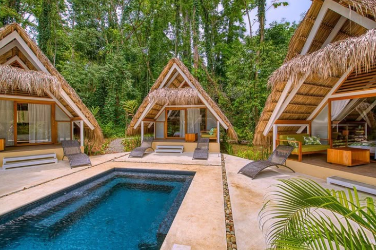 Luxury And Budget Options For Your Next Trip